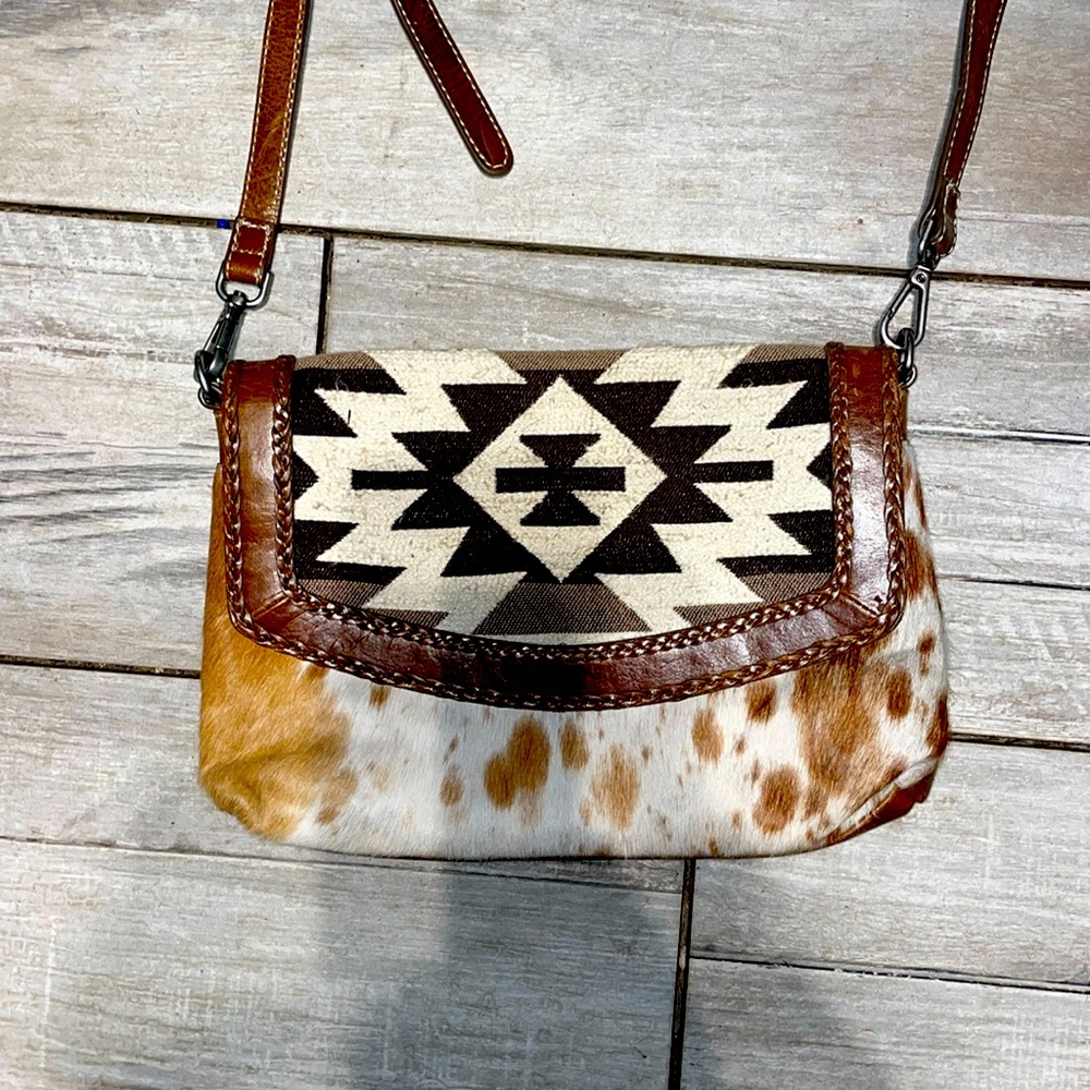 SHYANNE cow hair and leather crossbody purse